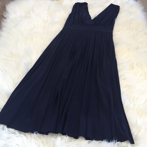 Women Dress - Picture 3 of 10